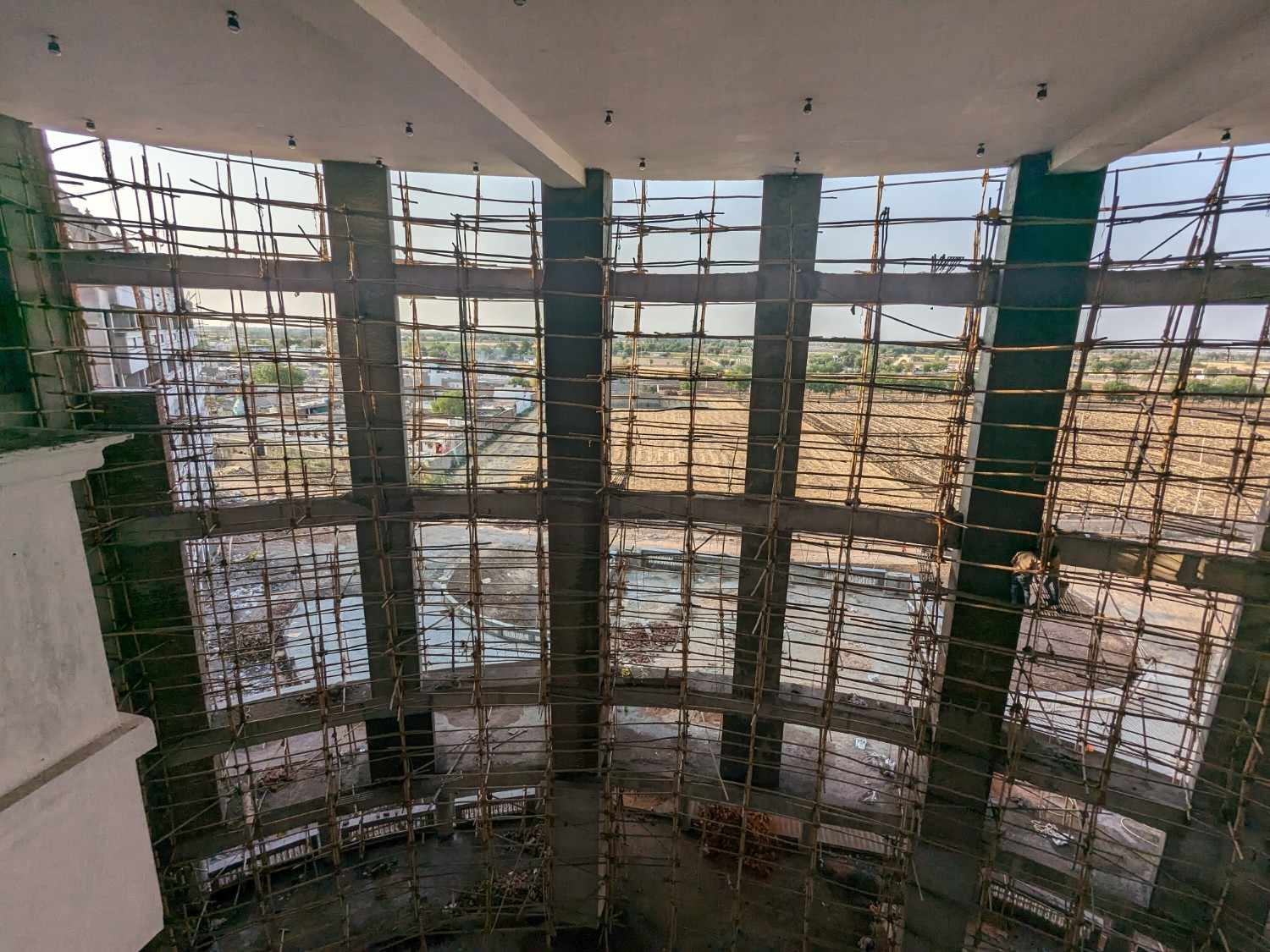GOPALANAND SWAMI YATRIK BHUVAN AT SARANGPUR HANUMANJI